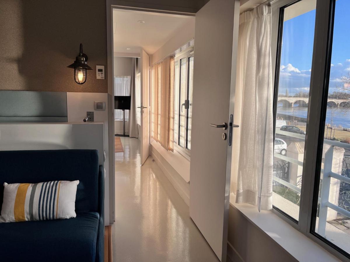 Hotel Les 3 Lieux Les Ponts-de-Cé Esterno foto