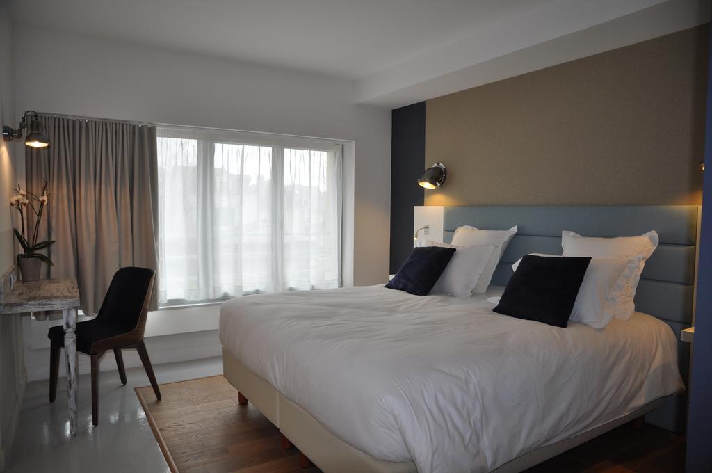Hotel Les 3 Lieux Les Ponts-de-Cé Camera foto
